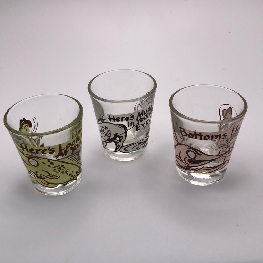Humorous VTG 3 Fishing Shot Glasses